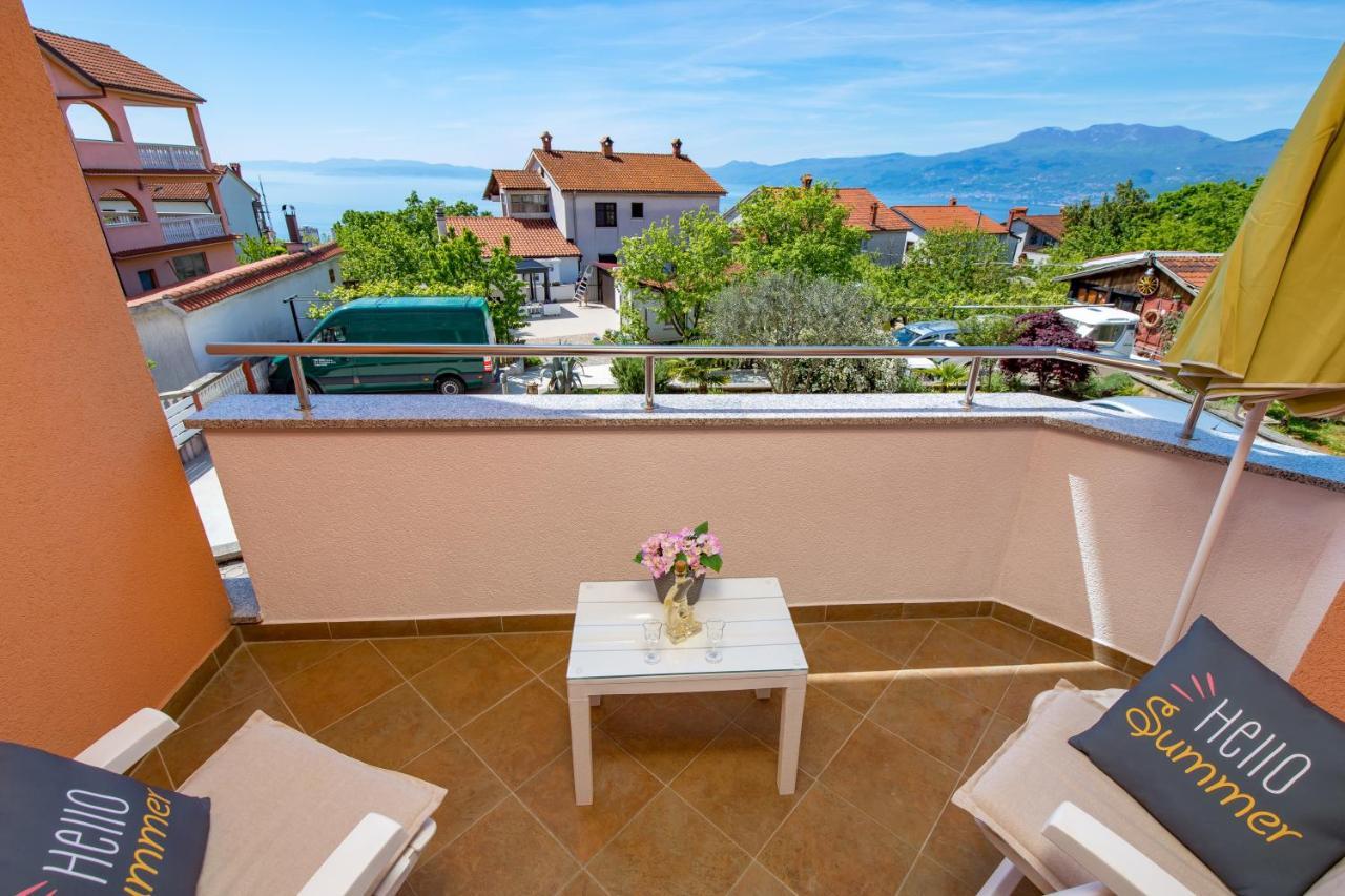 My Way Room, Parking, Sea View, Terrace Fiume Esterno foto