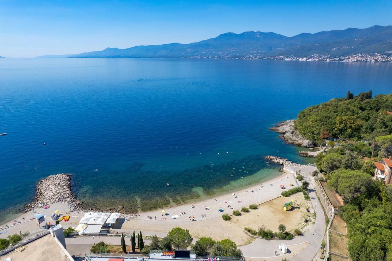 My Way Room, Parking, Sea View, Terrace Fiume Esterno foto